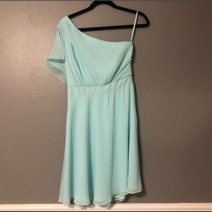 White House Black Market-NWOT!! 1 shoulder dress❤️